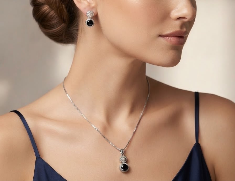 Elegant Pendant Set